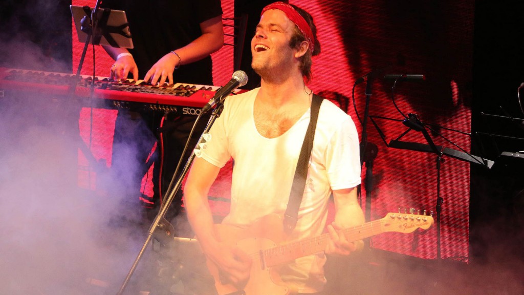 Benja brilló en el escenario con algunos de los temas de su disco – Crédito: Verónica Guerman – Teleshow