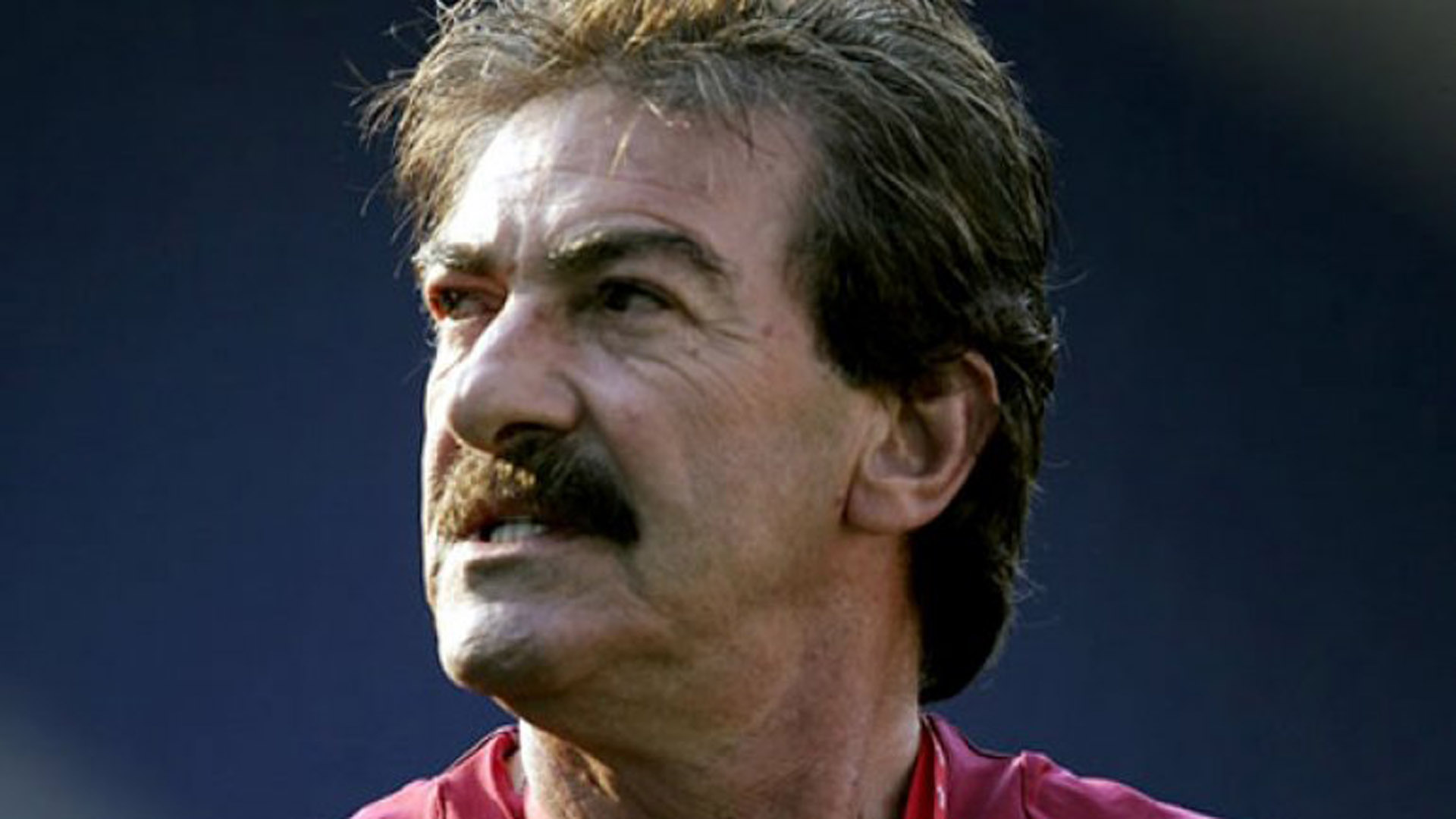 Ricardo La Volpe podrá dirigir a su equipo a pesar de ser acusado de acoso sexual