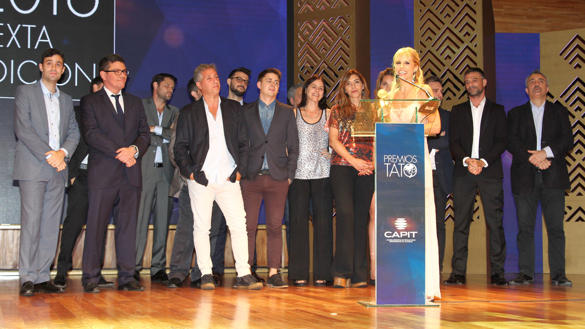 Mariana Fabbiani y el equipo de “El Diario de Mariana”