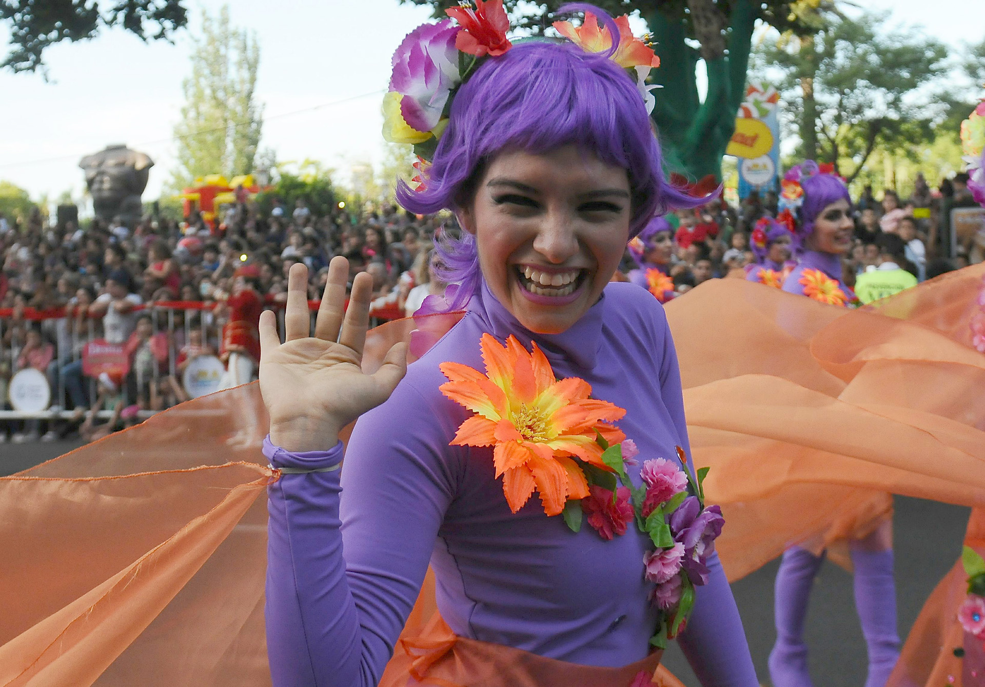 El Parque Navideño, ubicado en el Parque Thays (Av. Libertador y Av. Callao), permanecerá abierto hasta el 24 próximo, de lunes a viernes de 15 a 20, y los sábados, domingos y feriados de 10 a 20