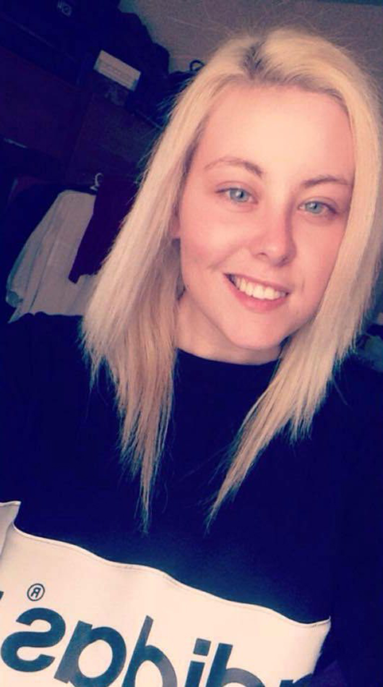 Shannon Jones tiene 20 años y admitió ser partícipe del extraño ritual sexual al que sometieron al futbolista