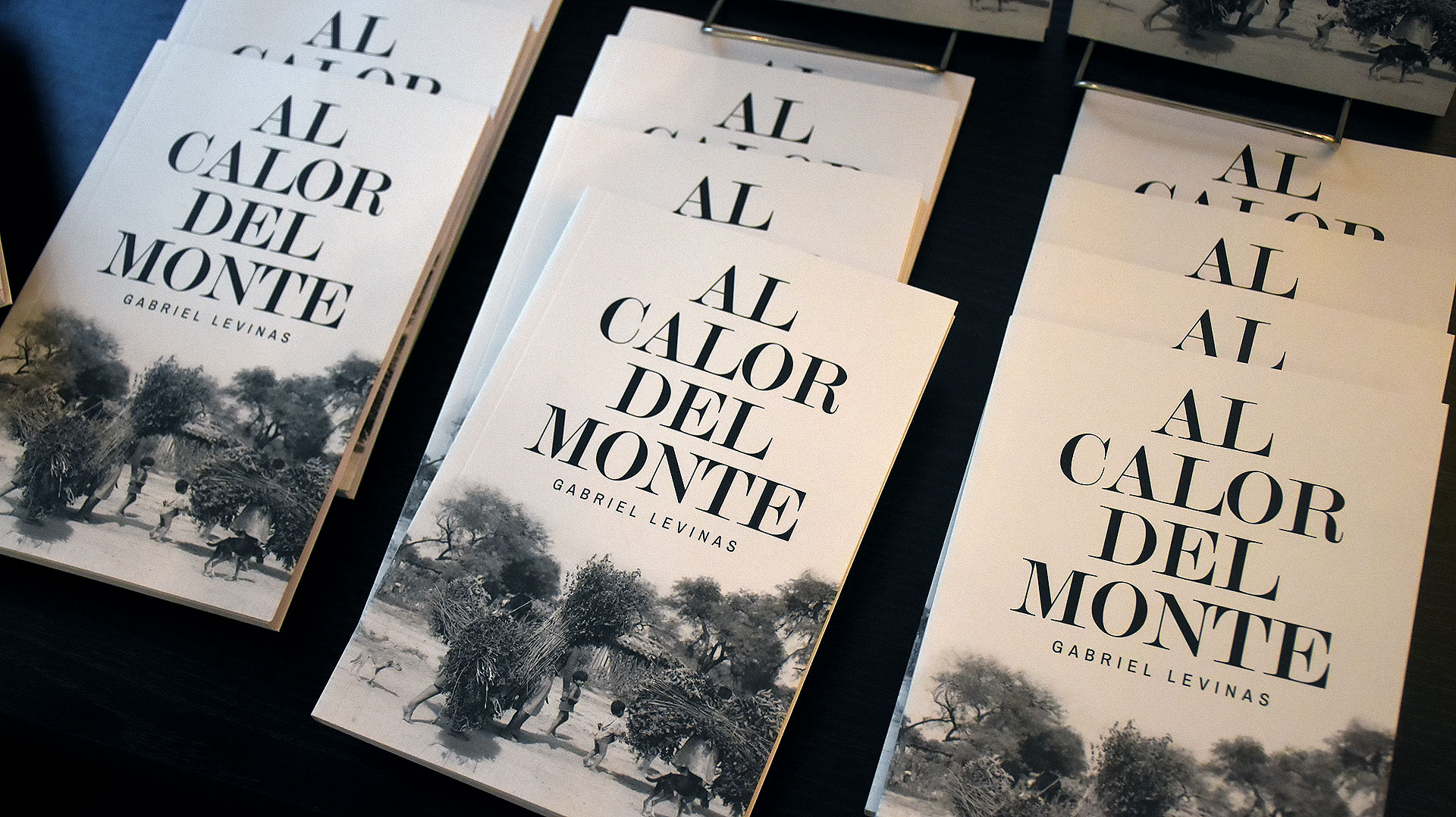“Pensé que si no contaba estas historias se perdería un registro que no trata de números y cifras, sino de modos de pensar, de vivir, de las costumbres y del habla de esas personas”, afirma el autor del libro
