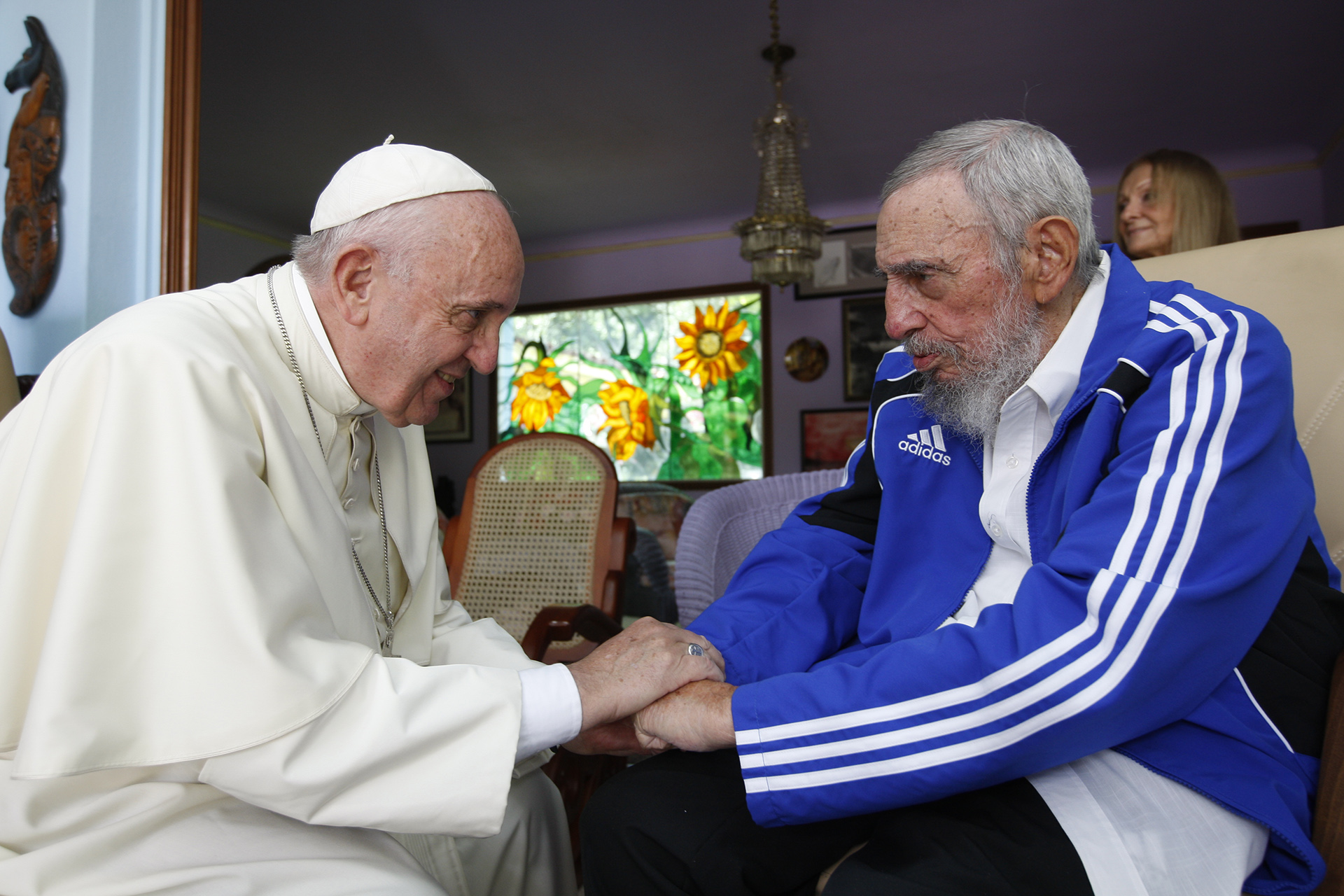 Francisco junto a Fidel Castro