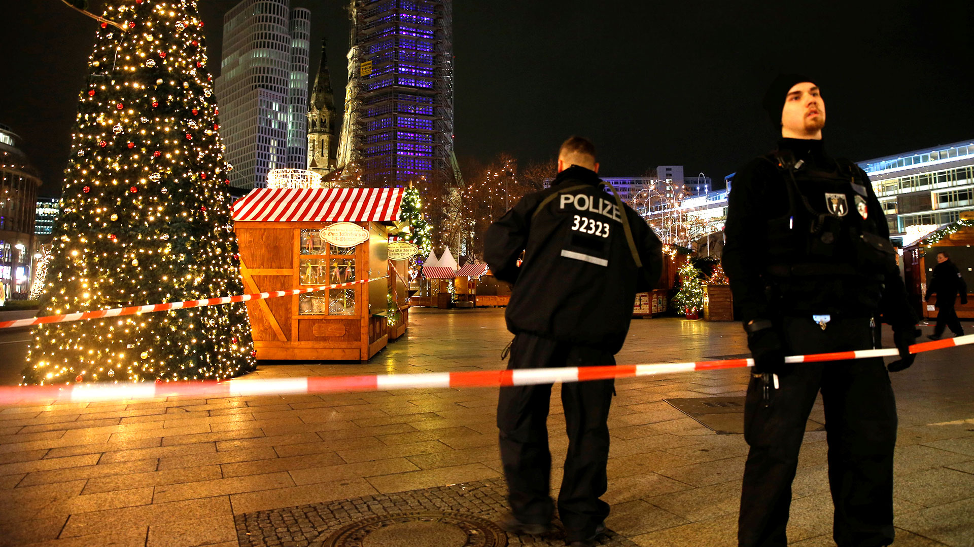 La policía custodia Berlín tras el atentado del 19 de diciembre (Reuters)