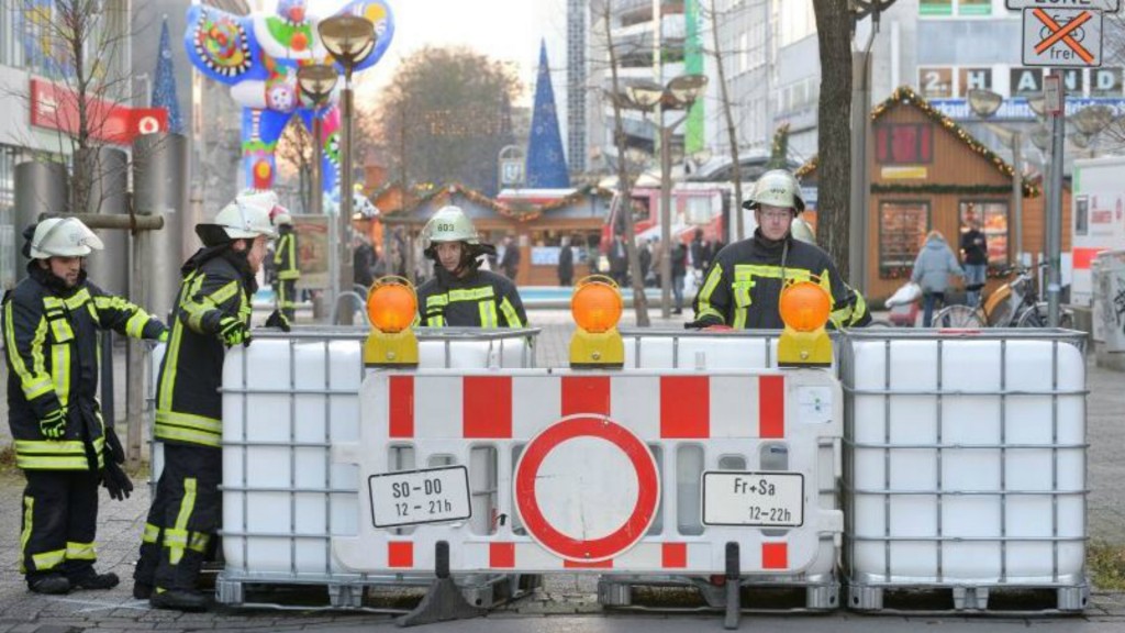 La ciudad de Duisburg había anunciado un refuerzo en la seguridad en sus mercados navideños tras el ataque del lunes en Berlín (@WAZDuisburg)