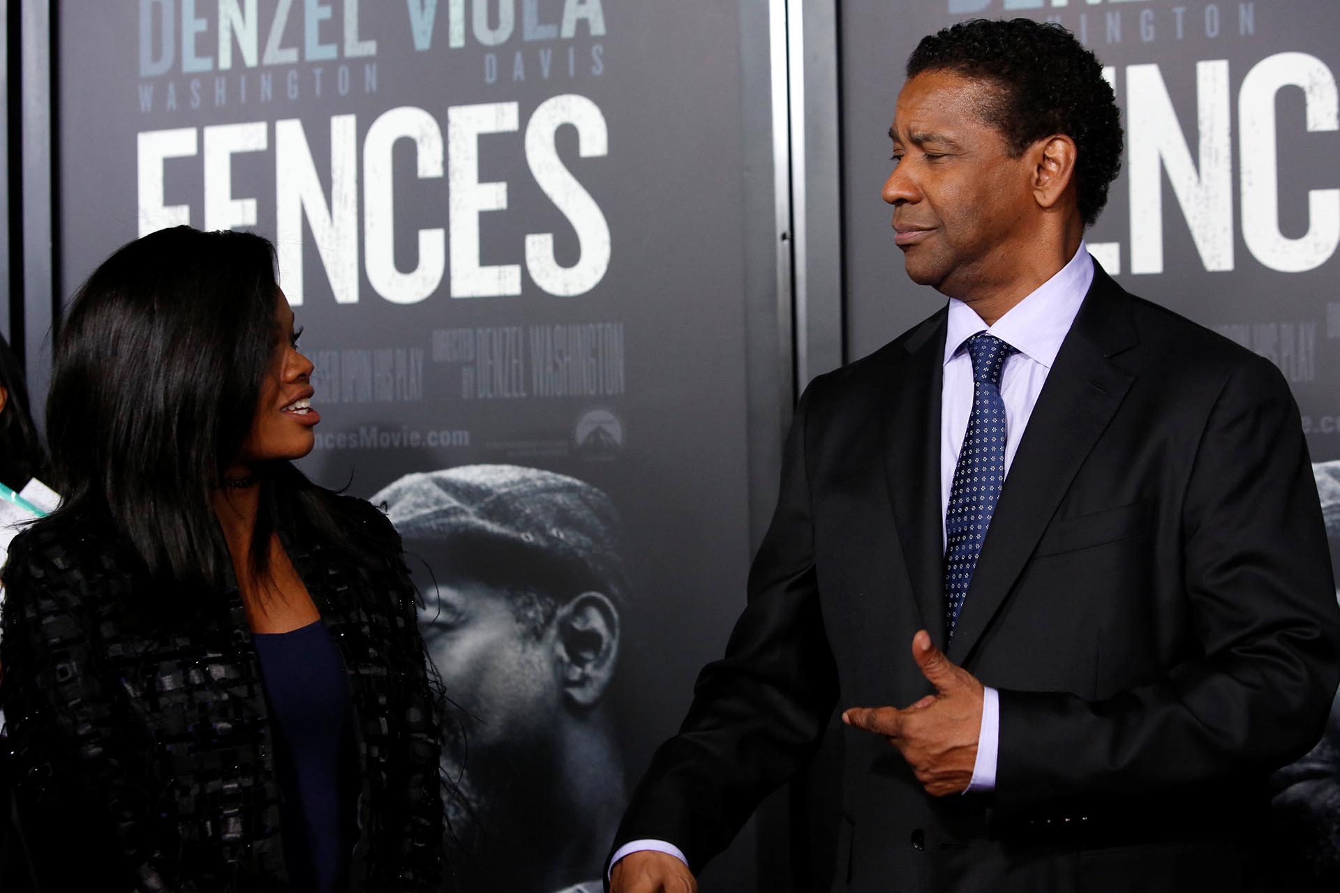 Denzel Washington y Gabby Douglas, felices con el estreno del film /// Fotos: Reuters