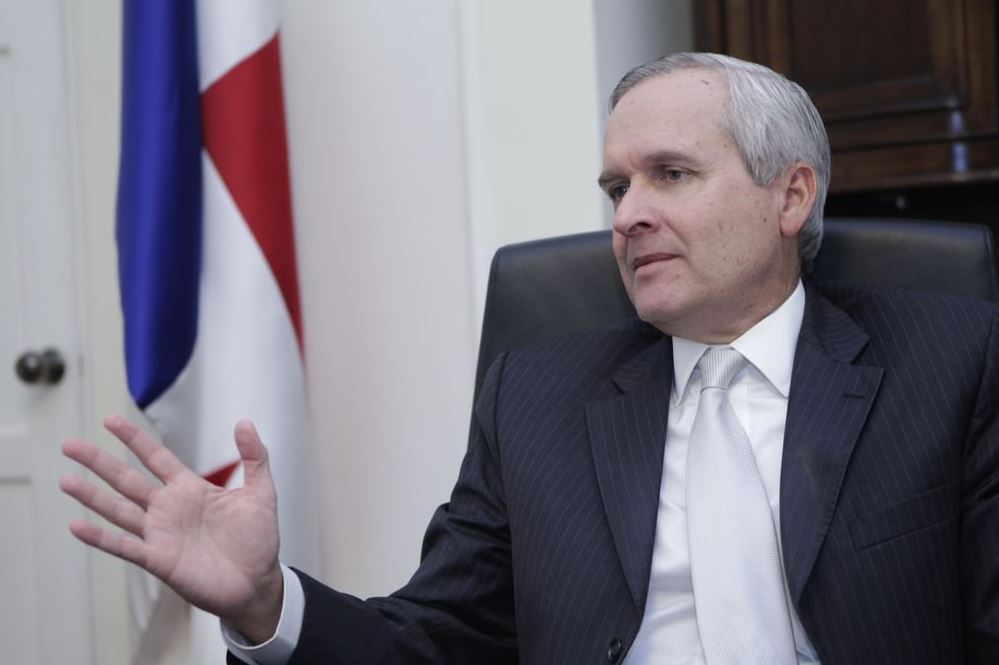 El ministro Álvaro Alemán dijo que la prohibición estará vigente hasta que Odebrecht demuestre “colaboración efectiva” (@PrensadeMonagas)