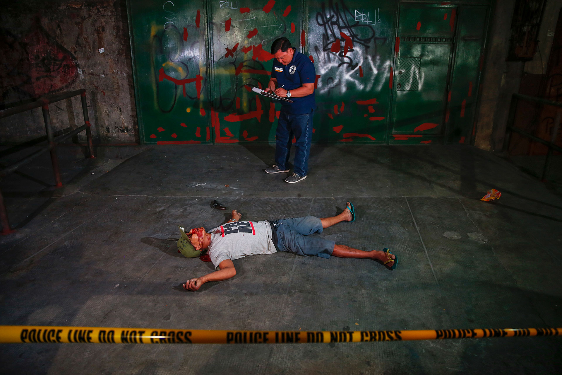 Se calcula que unas 9.000 personas murieron en la guerra contra las drogas de Duterte, de las cuales solo 3.800 pueden explicarse en operativos policiales