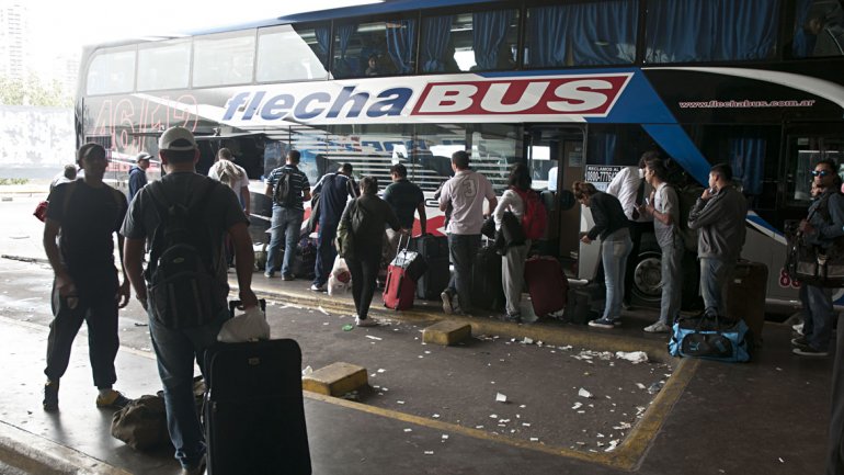 Los micros, también low cost: las empresas de colectivos de larga distancia  podrán vender pasajes más baratos - Infobae