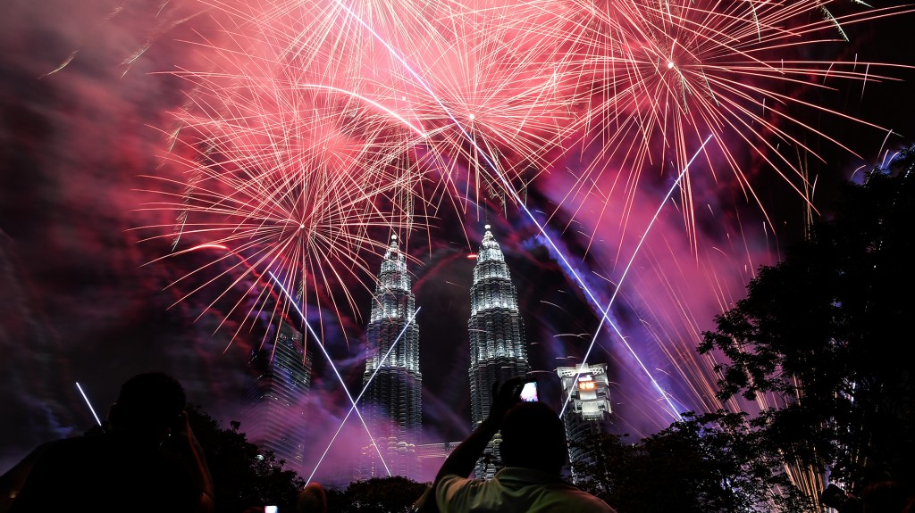 Malasia festejó a lo grande el inicio de 2017