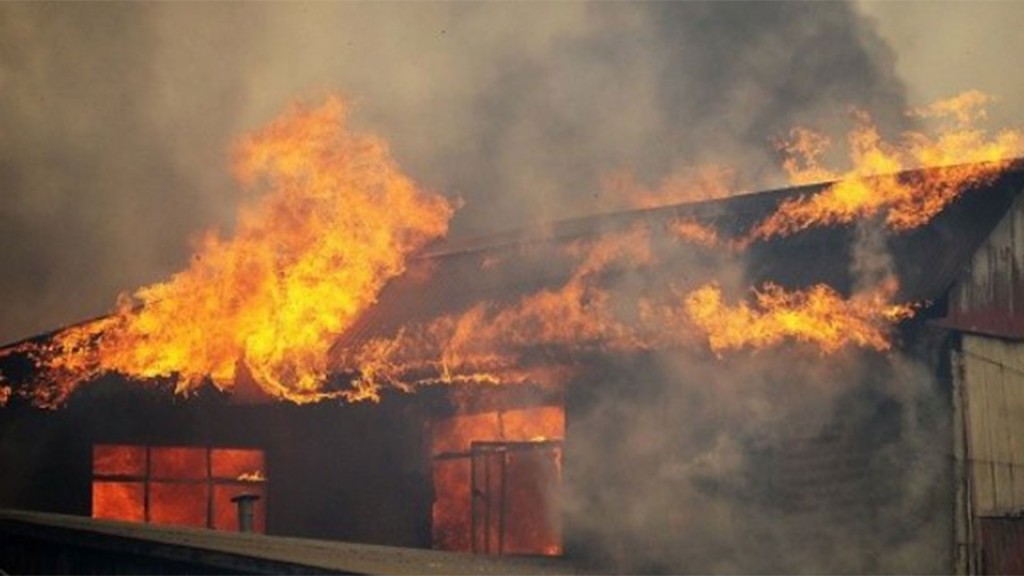 El incendio destruyó cinco viviendas