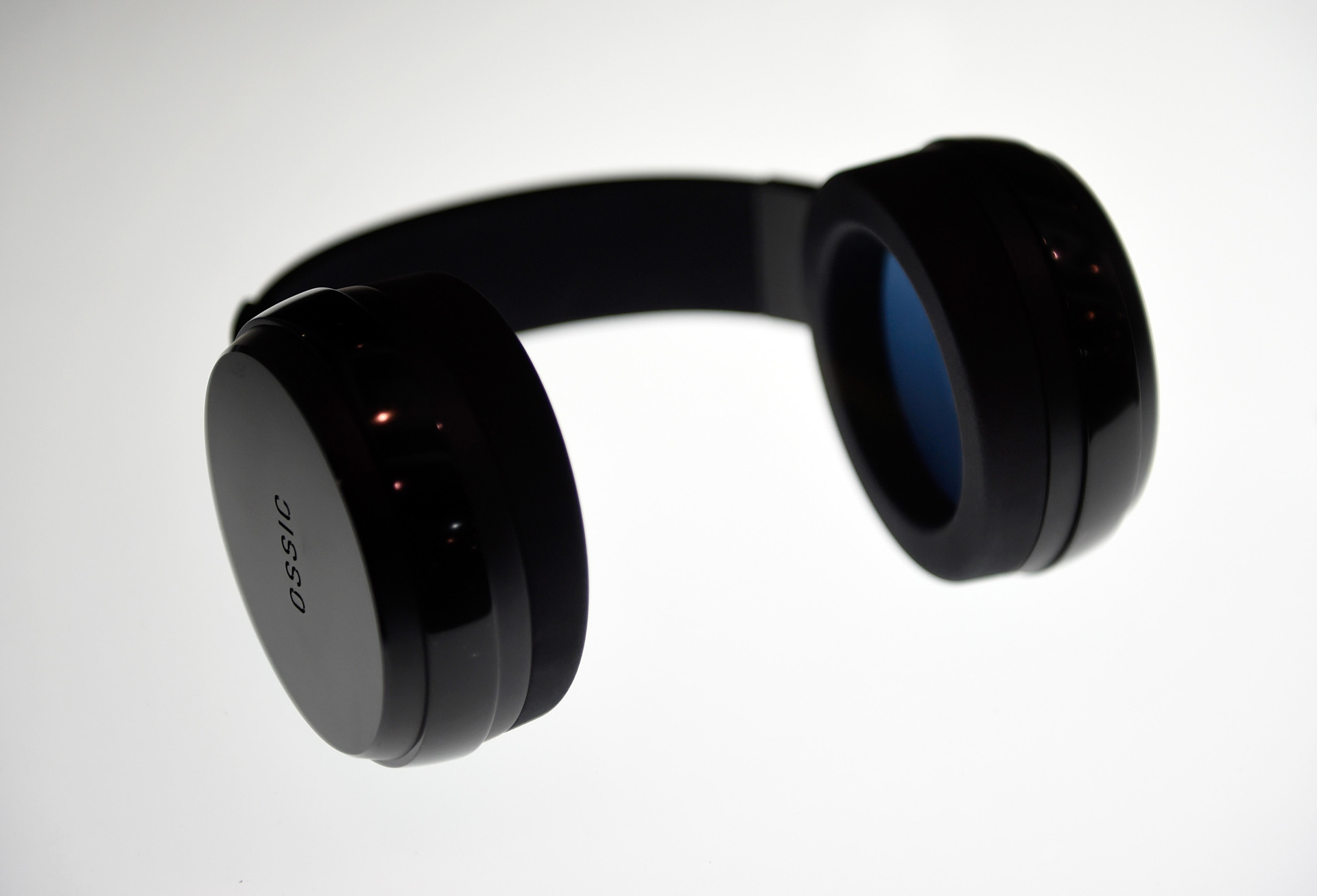 Ossic X es un auricular intelgente desarrollado por Ossic Corp (David Becker/Getty Images/AFP)