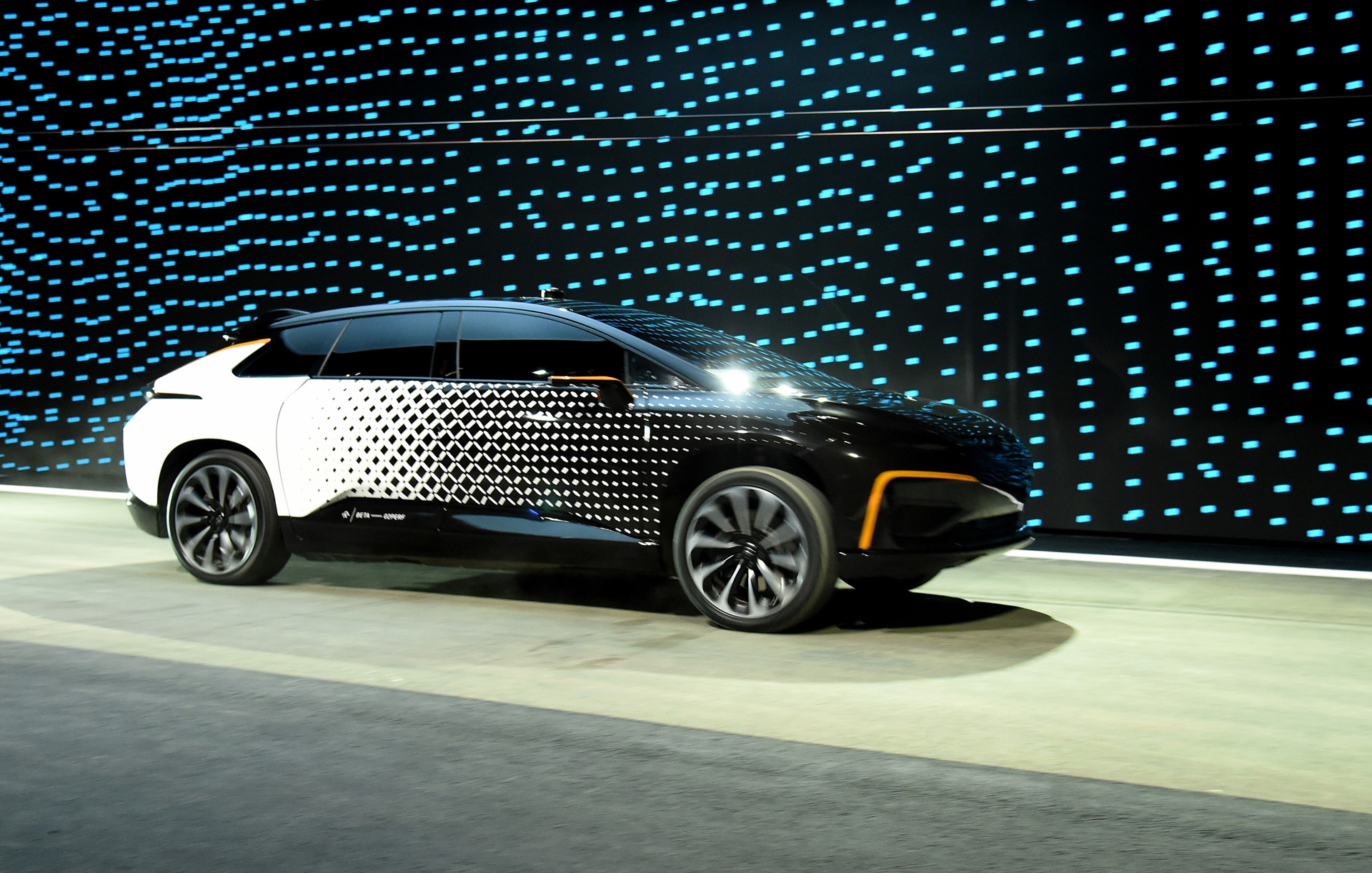 Faraday Future presentó el FF 91, un vehículo autónomo súper potente que alcanza cerca de 100 kilómetros por hora en apenas 2,39 segundos (Ethan Miller/Getty Images).