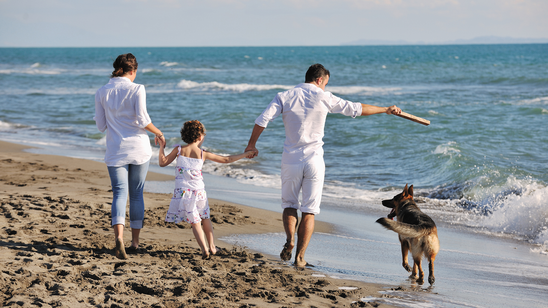 La llegada de una mascota puede traer felicidad y poner a prueba o incorporar distintos valores (iStock)