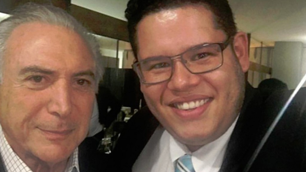 Michel Temer y Julio Bruno (Facebook/Reprodução)