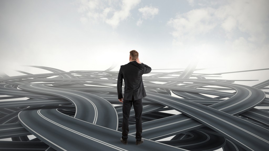 La toma de decisiones, ¿qué dirección seguir? (iStock)