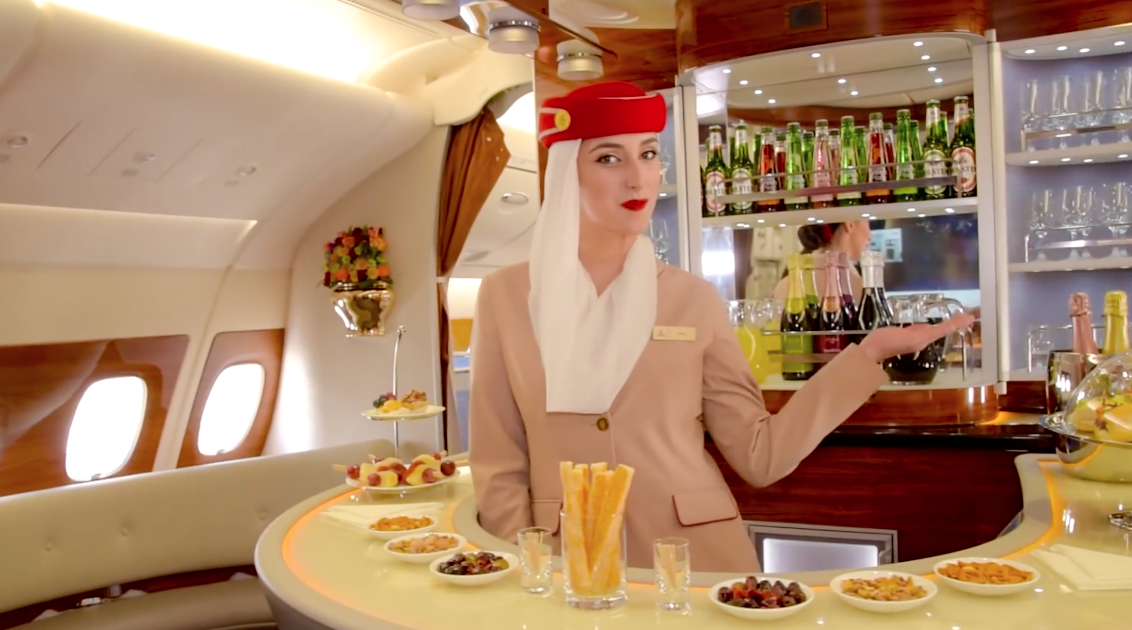 emirates bar avion