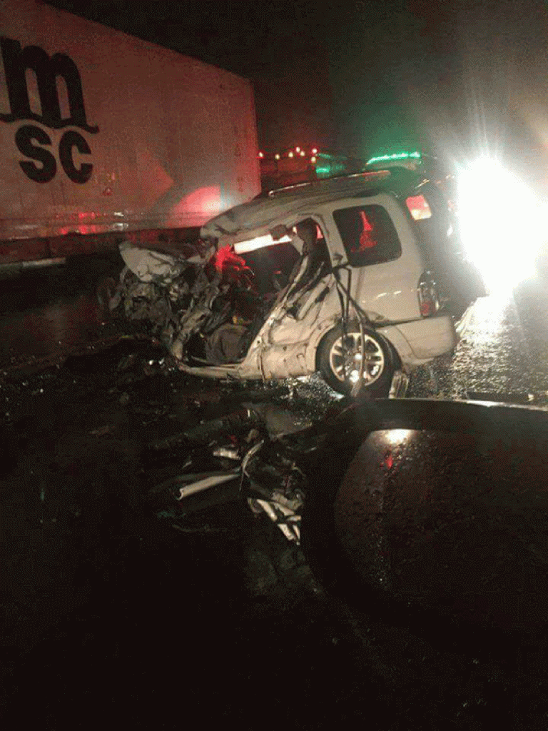 Los 17 heridos, algunos de gravedad, fueron trasladados a varios hospitales como del puerto de Guayaquil