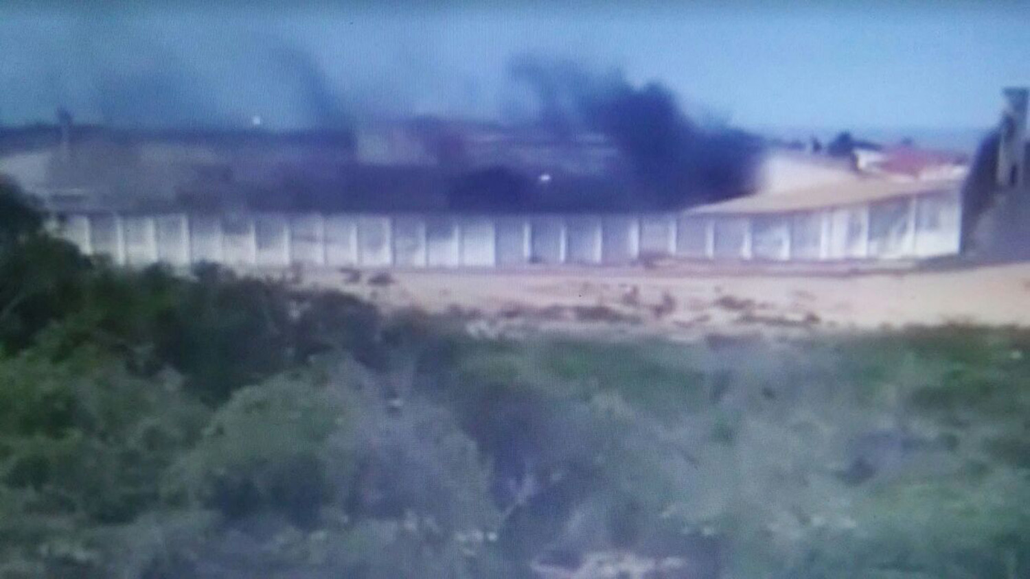 Dentro del penal también hubo incendios. (AFP)