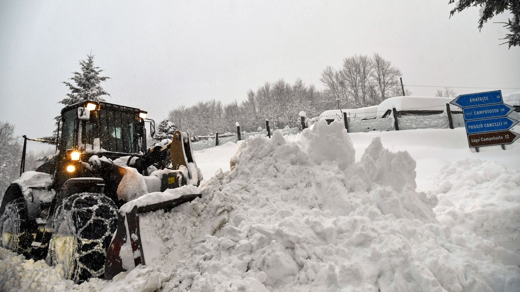 Una avalancha se produjo en Abruzzo como consecuencia de los terremotos de este miércoles (AFP)