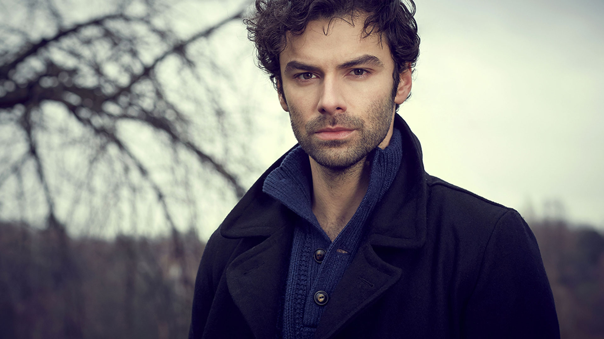 Aidan Turner está lejos de ser el agente de inteligencia británico más conocido de la historia