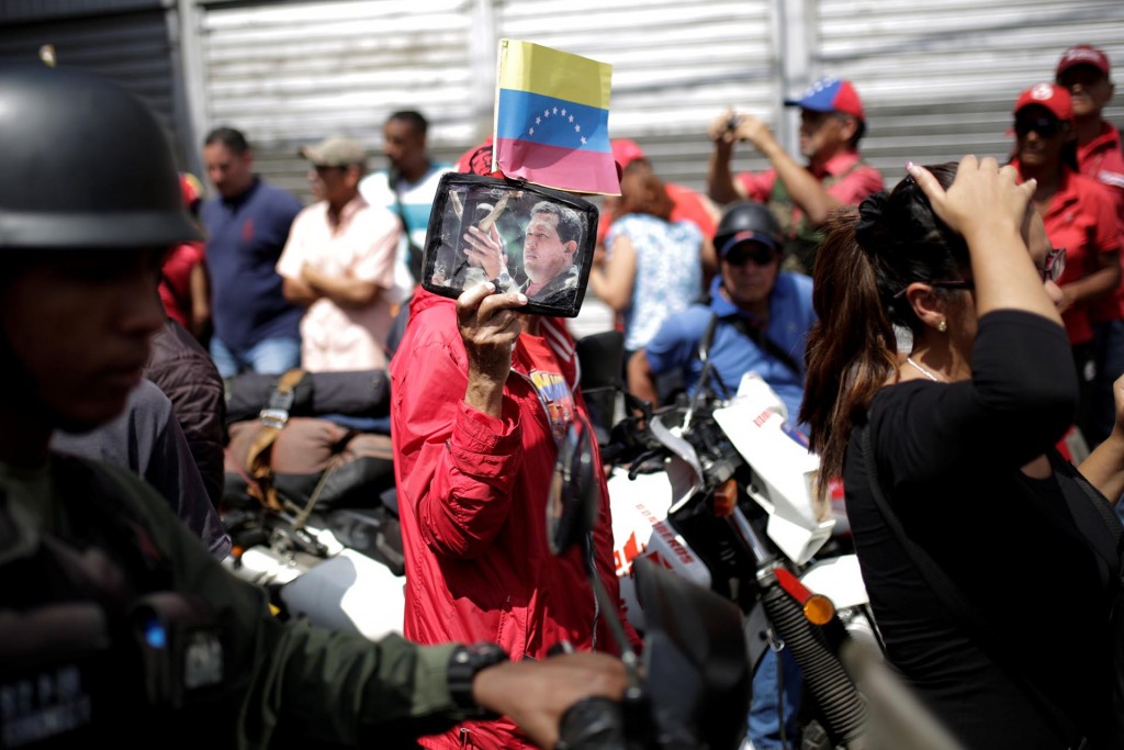 Un manifestante pro chavista (Reuters)