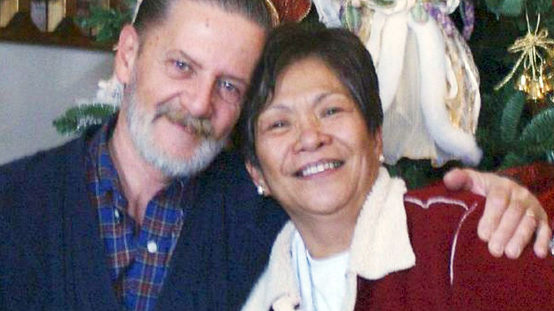 Asaltó un banco, esperó sentado a que lo detuvieran y confesó: "Prefiero estar detenido a vivir con mi esposa" - Infobae