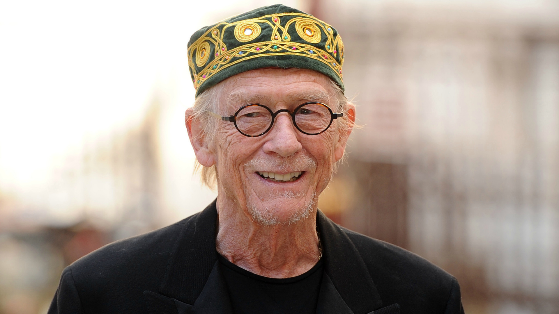 John Hurt (LA Times)