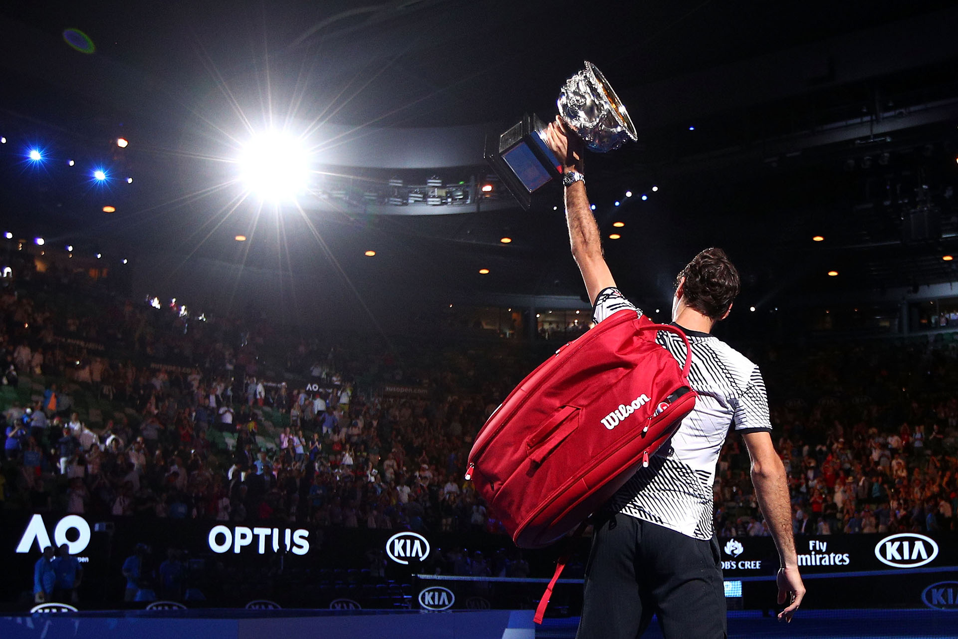 El último Abierto de Australia en el que participó fue hace 6 años, en donde venció a Andy Murray por 6-3, 6-4, 7-6(11)
