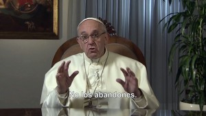 papa francisco mannequin challenge 1920