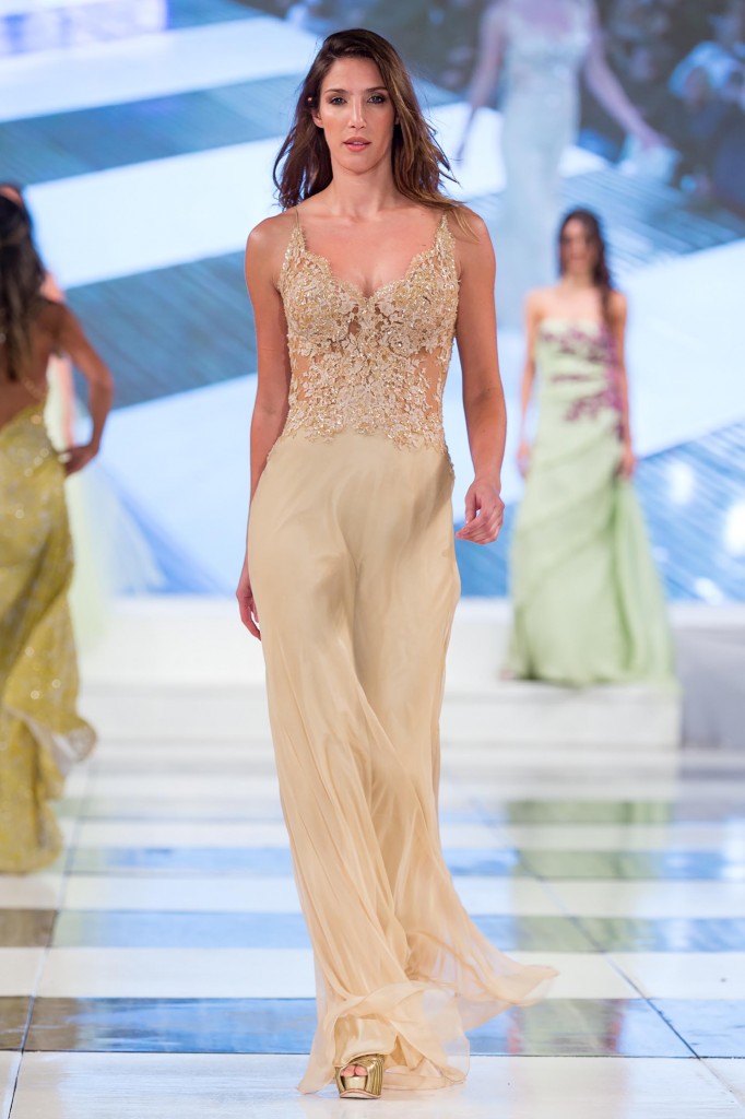 Ana Lucía Blaksley para Claudia Arce