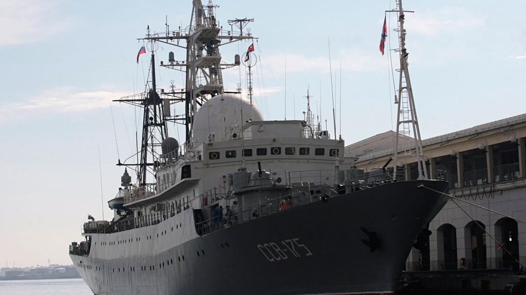 El SSV-175 Viktor Leonov, en La Habana