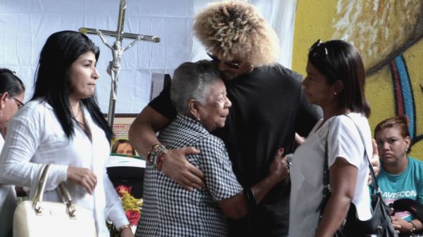 Carlos-Valderrama-1920