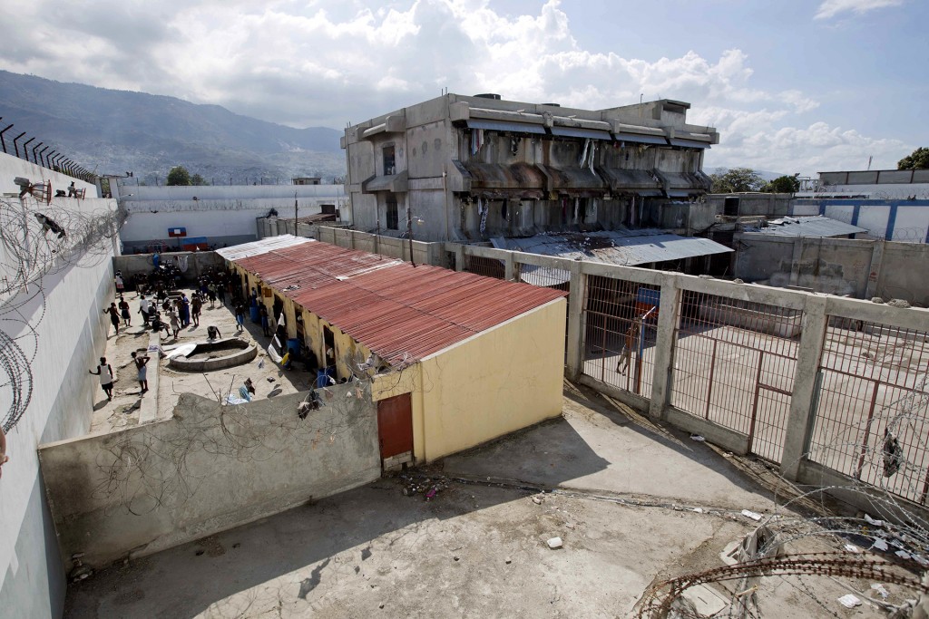 El sistema penitenciario haitiano es el más congestionado del mundo, con una tasa de ocupación del 454% (AP)