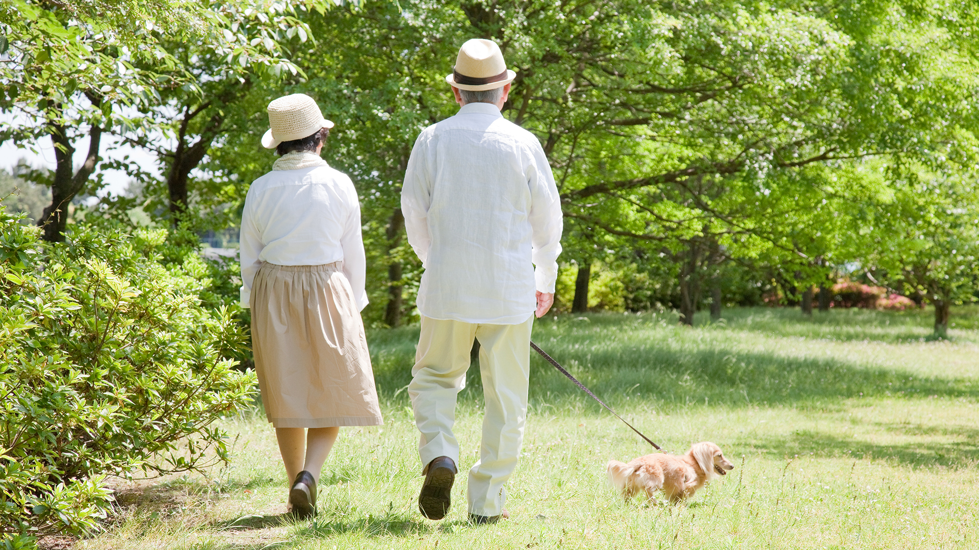 La relación que mantienen con la naturaleza es otro de los motivos por los que la población envejece más saludablemente (IStock)