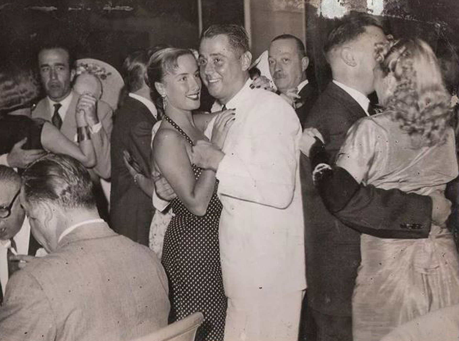 Bailando con el amor de su vida, Daniel Tinayre