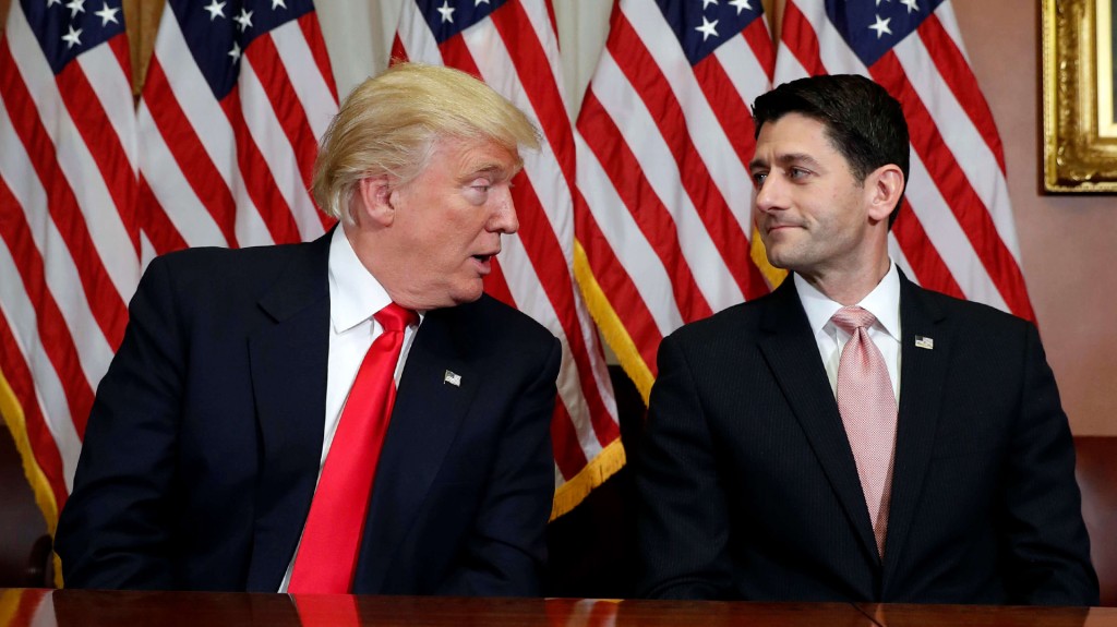 Donald Trump y Paul Ryan (AP)