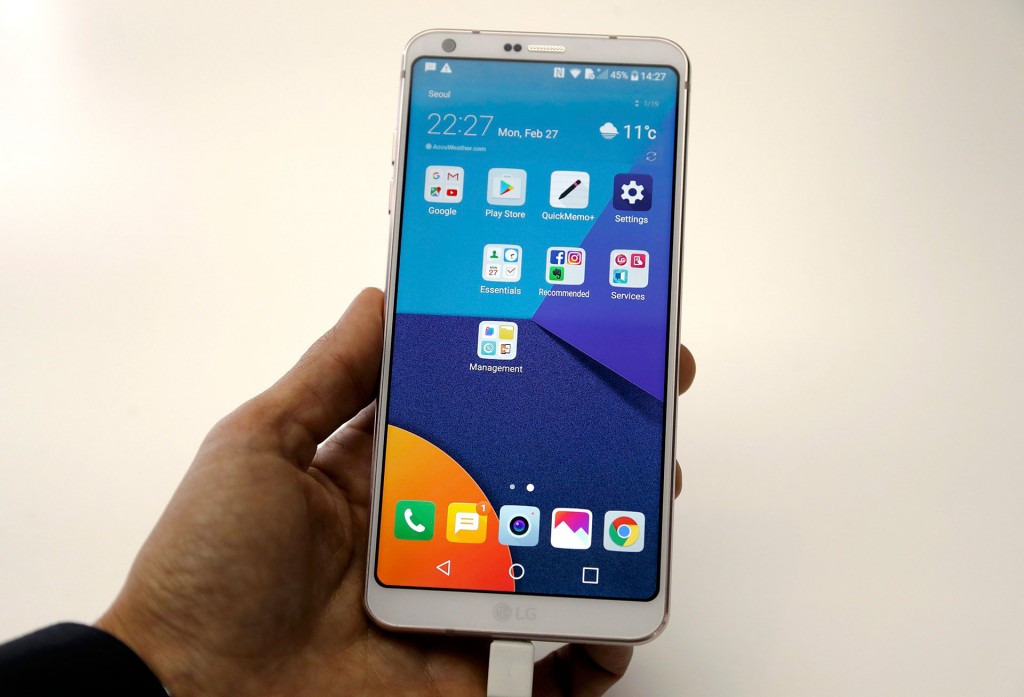 LG G6, una pantalla gigante en un smartphone compacto