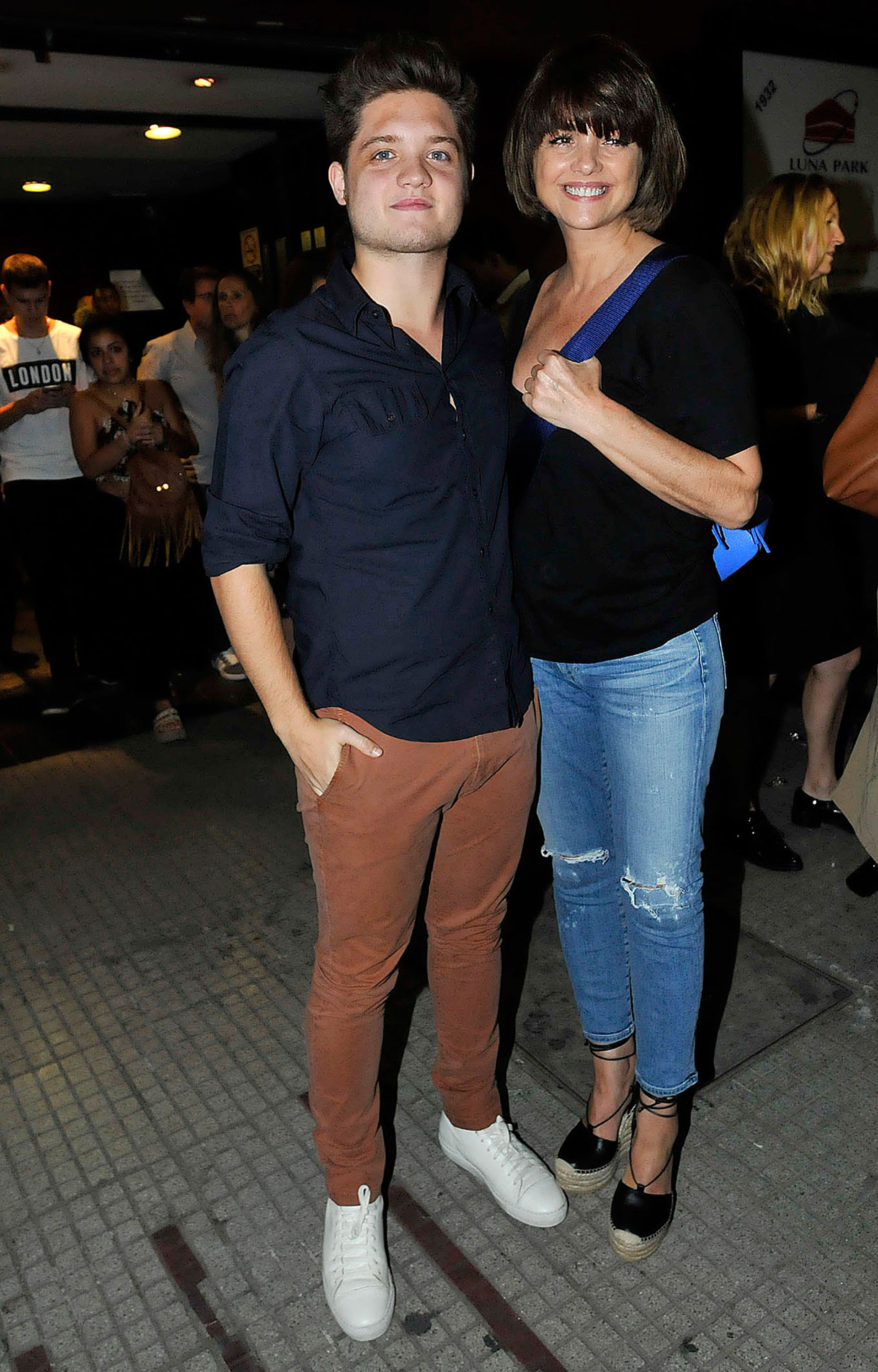 Araceli González y su hijo Toto