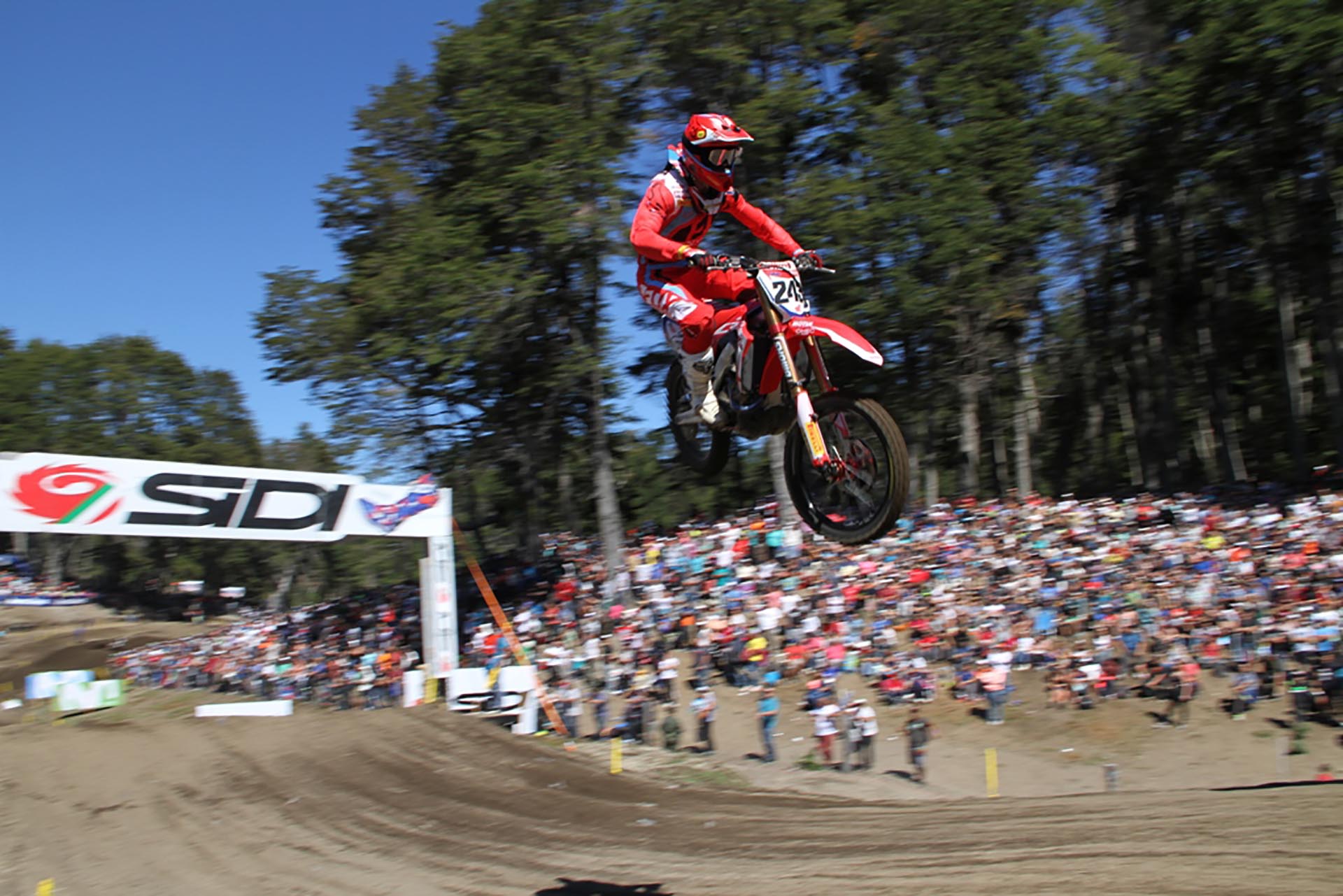 Tim Gajser fue el más rápido en la Patagonia (Mintur Arg)