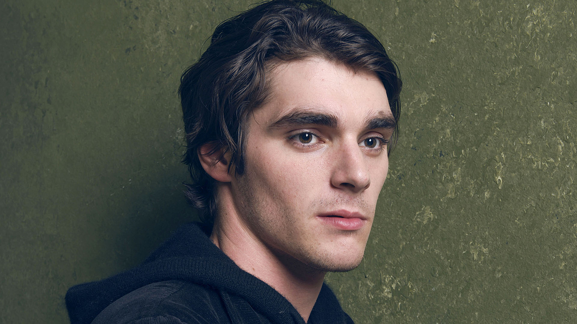 Actor Walter Jr Breaking Bad 60 Photos - Moonagedaydream.film