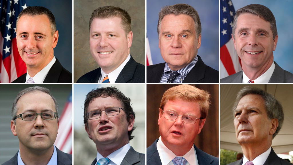 De izquierda a derecha, y de arriba hacia abajo, Brian Fitzpatrick (Pensilvania), Rick Crawford (Arkansas), Christopher H. Smith (Nueva Jersey), Rob Wittman (Virginia), David Young (Iowa), Thomas Massie (Kentucky), Mark Amodei (Nevada) y Walter B. Jones (Carolina del Norte)