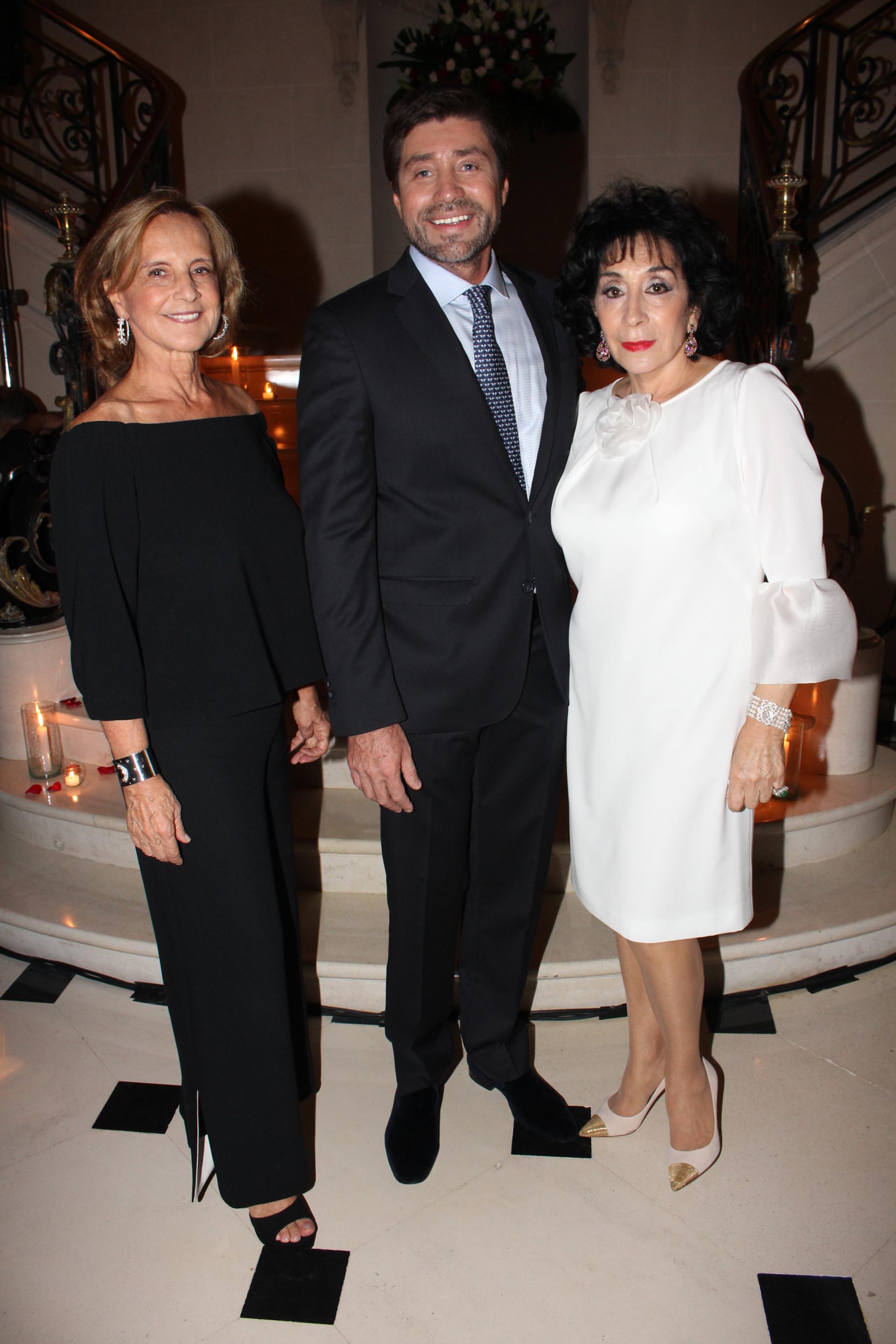Teresa Bulgheroni, Walter Ramírez Moyano y Graciela Pérez Lastra