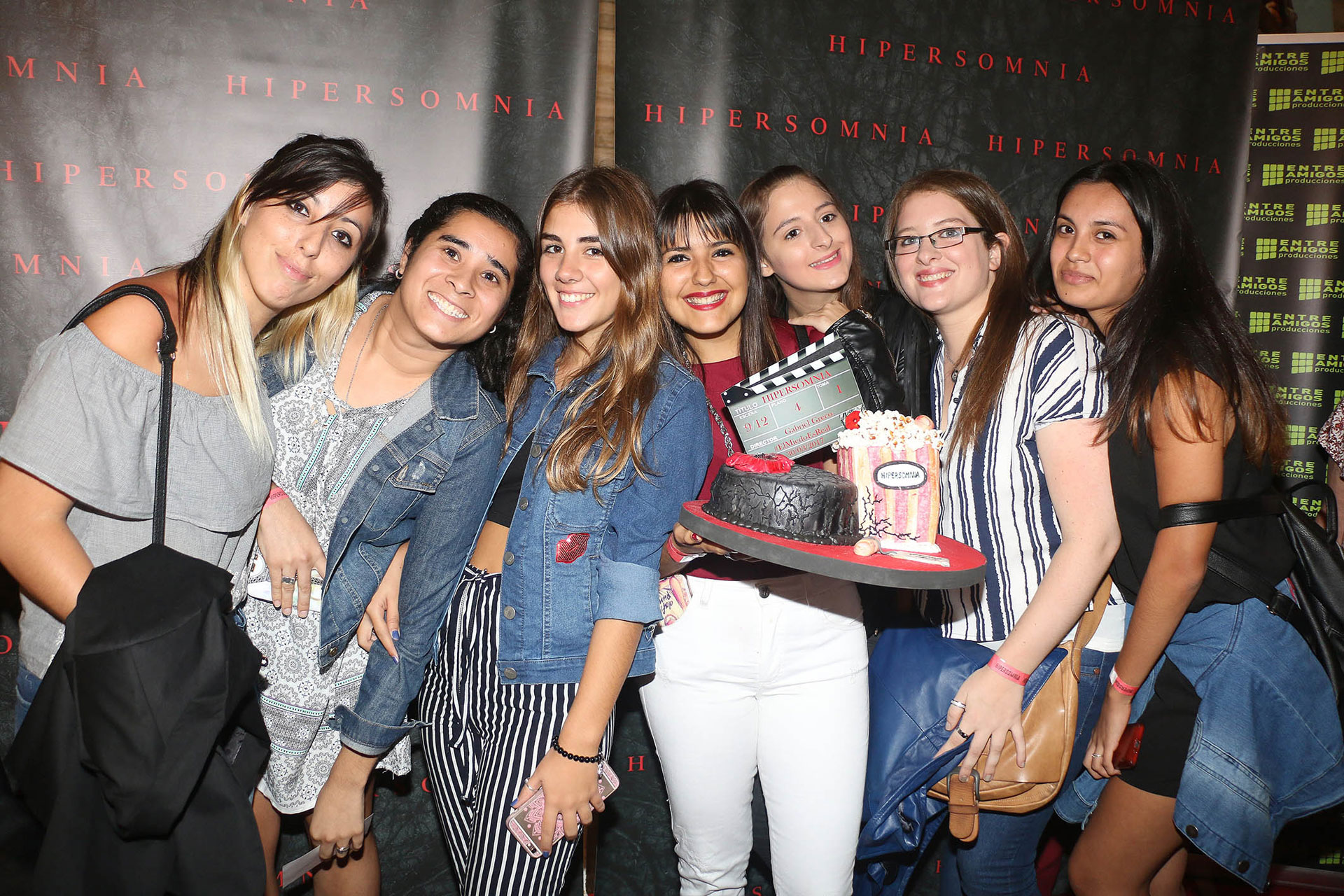 Las fans de Peter Lanzani