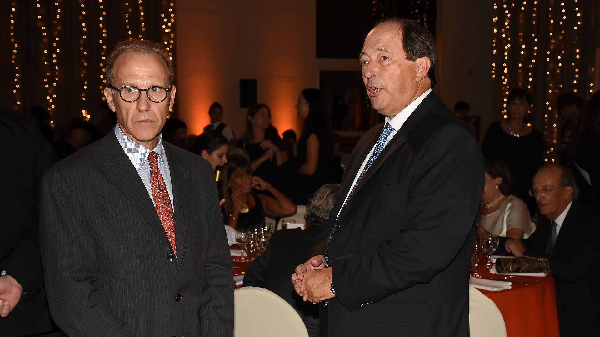El juez de la Corte Suprema de Justicia, Carlos Rosenkrantz y el ex senador Ernesto Sanz. Los programas de Cimientos se implementan en la Argentina y son replicados en alianza con otras organizaciones en Uruguay y Colombia