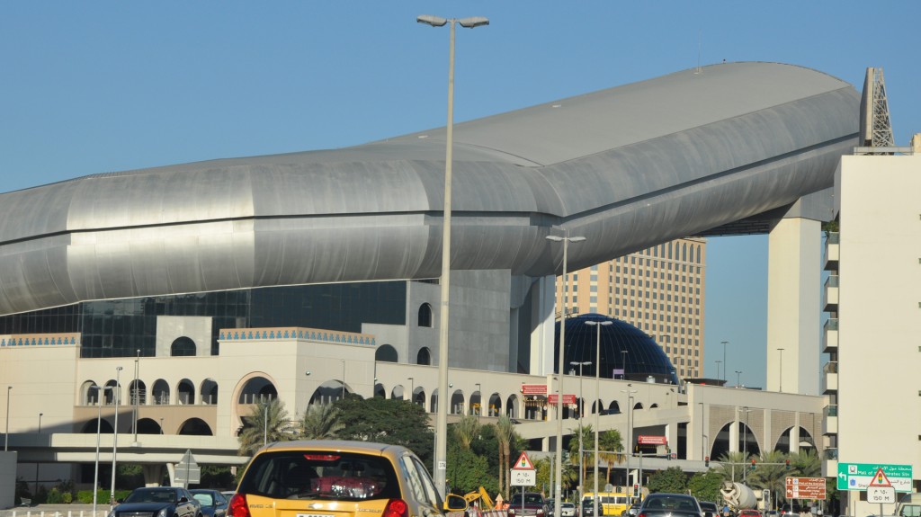 Vista de la pista de ski con aerosillas del Mall of Emirates (iStock)
