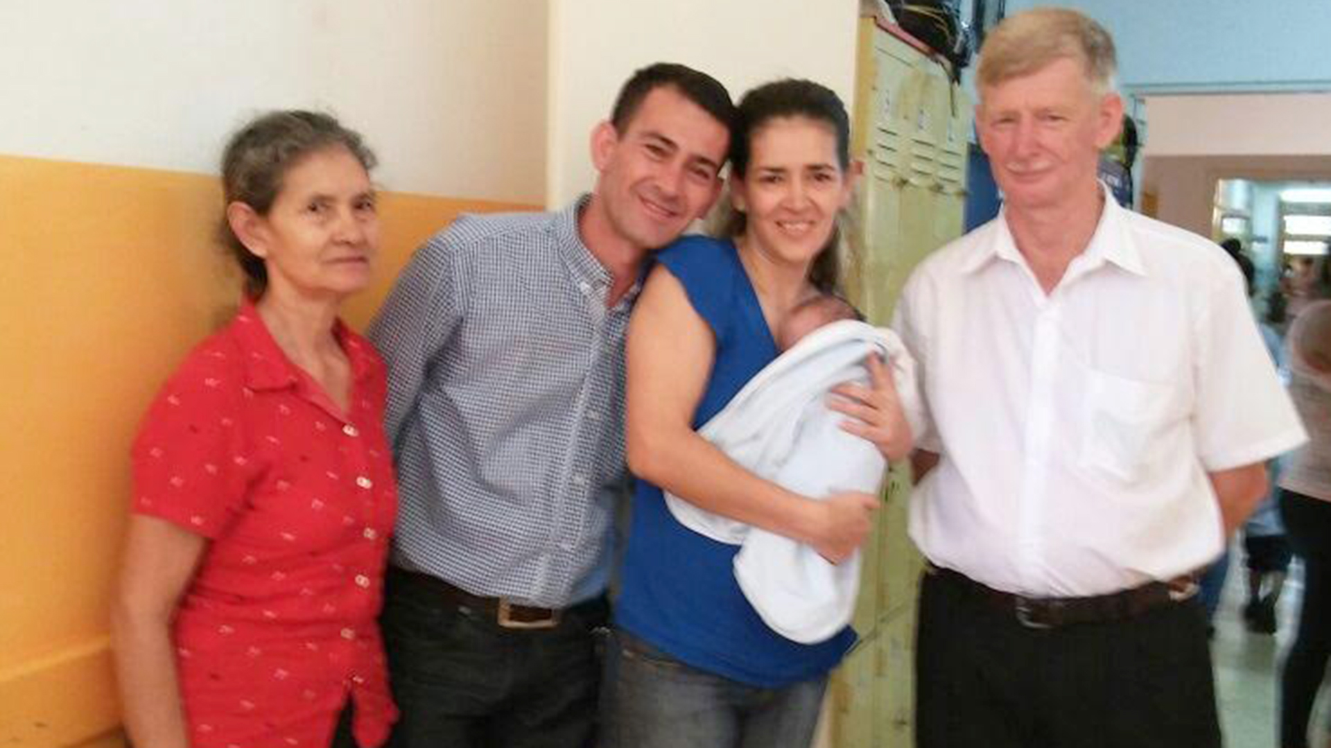 posadas bebe nacio mama en coma 1920 (1)