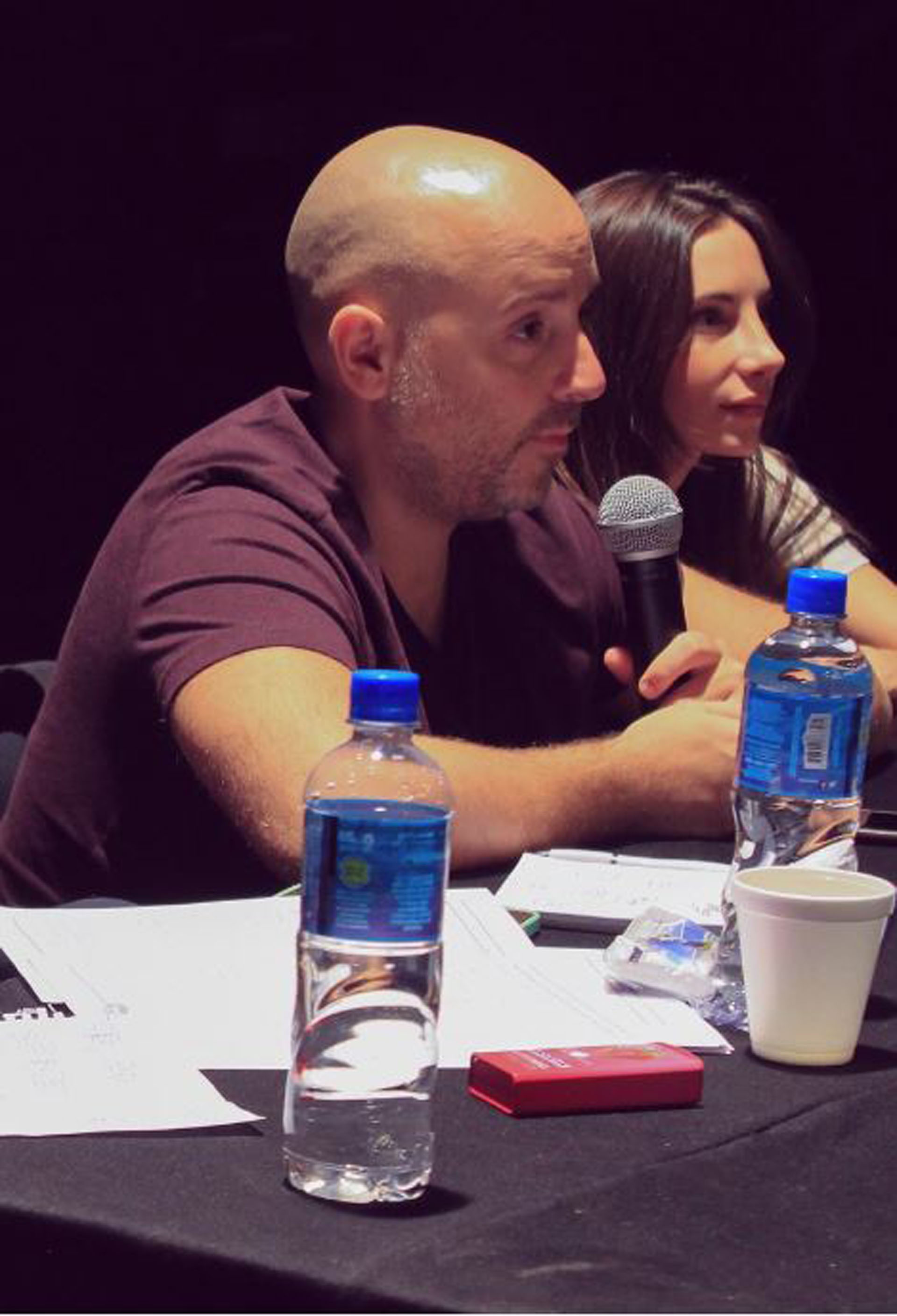 La foto de la cuenta de la obra teatral Bollywood que despertó los rumores de la operación