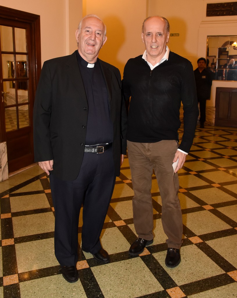 Carlos Accaputo, de la Pastoral Social, y Alejandro Amor, defensor del pueblo de la Ciudad