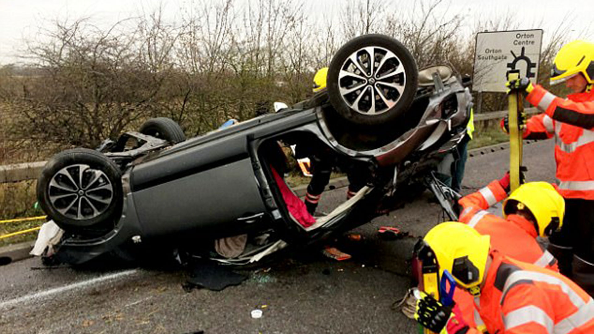 Así quedó el automóvil tras el accidente